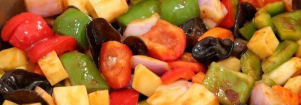 平底锅能炒菜吗