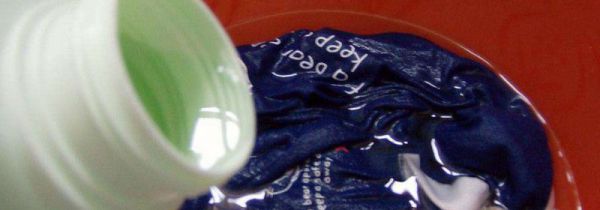 洗手液可以洗衣服吗