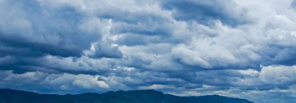 乌云是怎么形成的呢