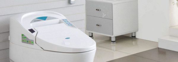 马桶拐弯除厚垢的方法