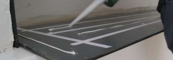 玻璃胶弄手上怎么洗掉