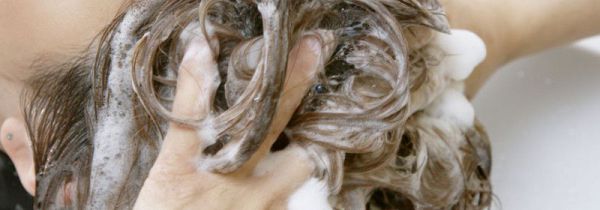 洗头发能让头发长长吗