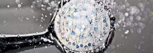 洗澡的水温多少度合适