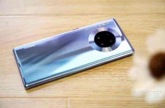 华为mate30什么屏幕