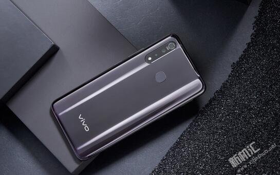 vivo Z5x配置怎么样 vivo Z5x上市时间与价格简单评测