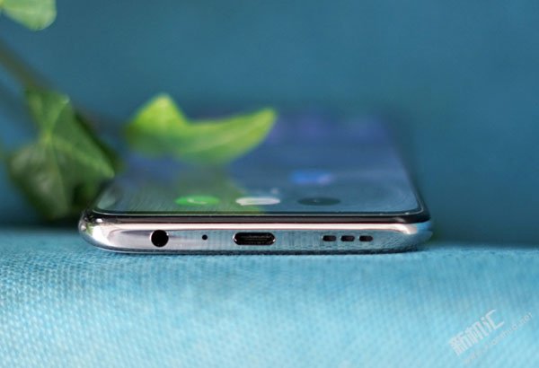 realme x有3.5mm耳机孔吗 realme x系列充电接口是什么