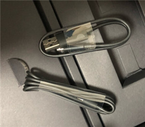 B&amp;O BeoPlay H7耳机怎么充电