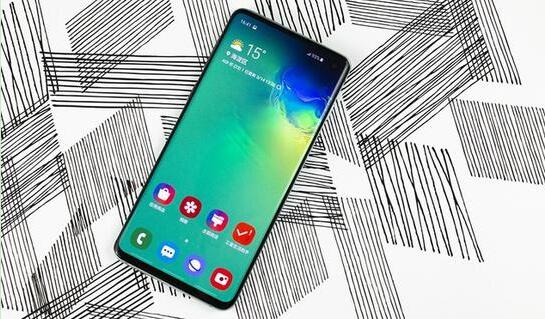 三星S10是什么屏幕？三星S10屏幕显示效果怎么样