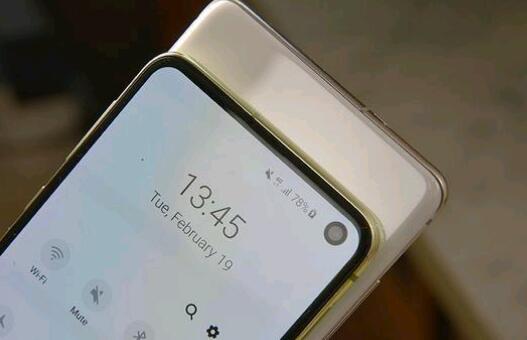 三星S10e相机识别二维码怎么用?三星S10e快速扫码设置方法