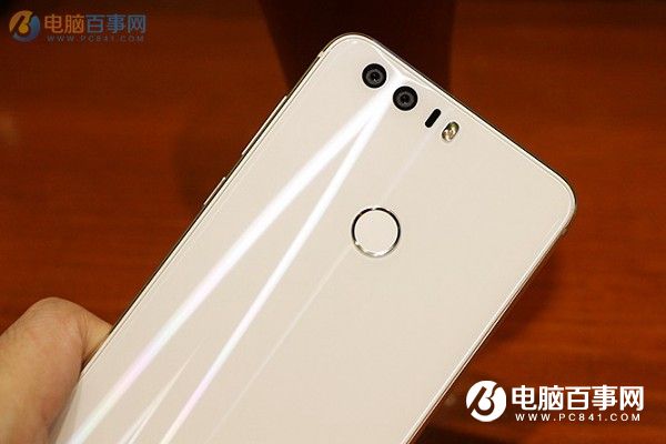 荣耀8怎么装卡/插卡？荣耀8单/双SIM卡安装教程