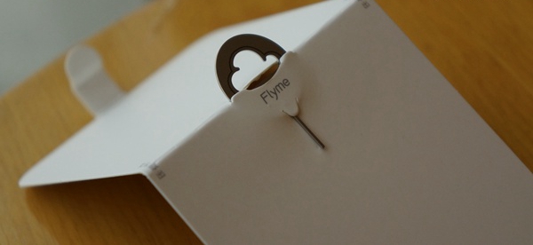 魅蓝5怎么装卡 魅蓝5 SIM插卡图文教程