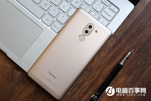 荣耀畅玩6X后盖怎么打开？荣耀6X后壳可以换吗？拆解方法