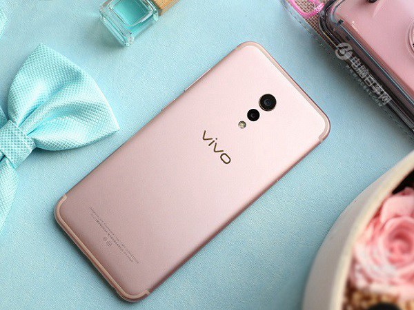 vivo Xplay6后盖怎么打开 vivo Xplay6后盖可以换吗？