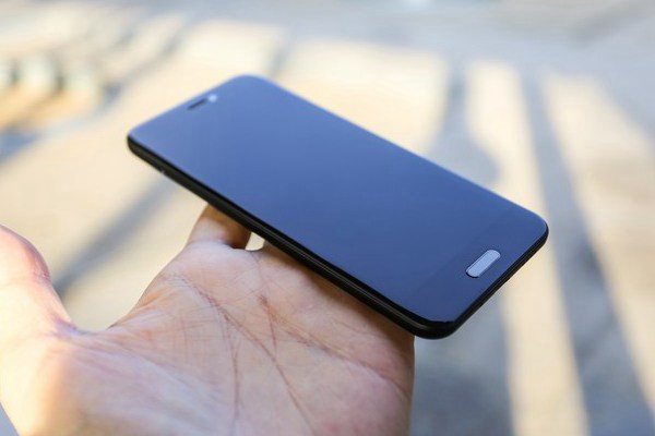 小米5c怎么装卡/插卡 小米5C SIM卡安装教程