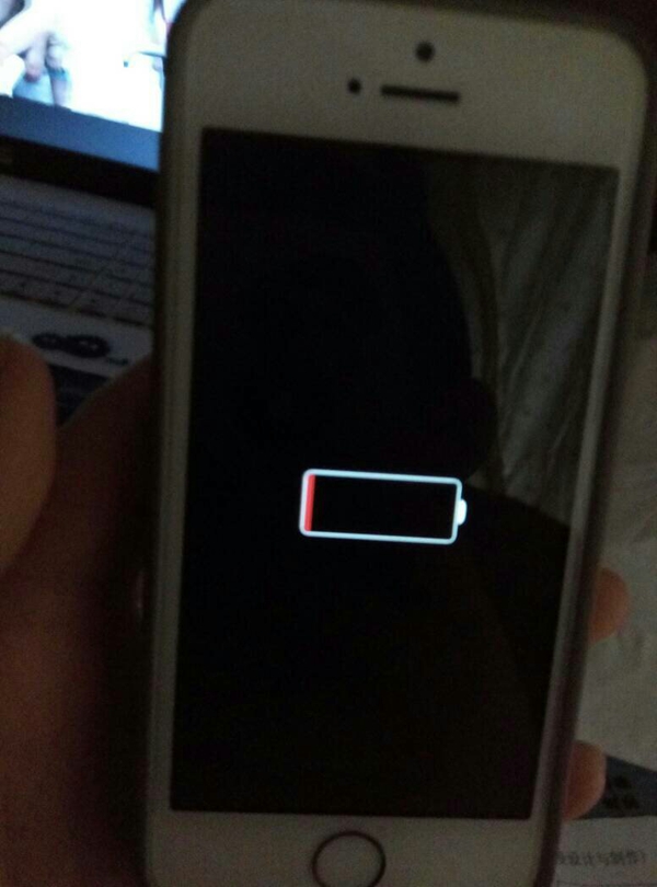 iPhone开不了机、黑屏、死机怎么办?附解决办法