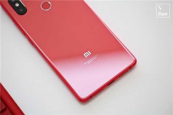 小屏版米8!小米8 SE开箱图赏