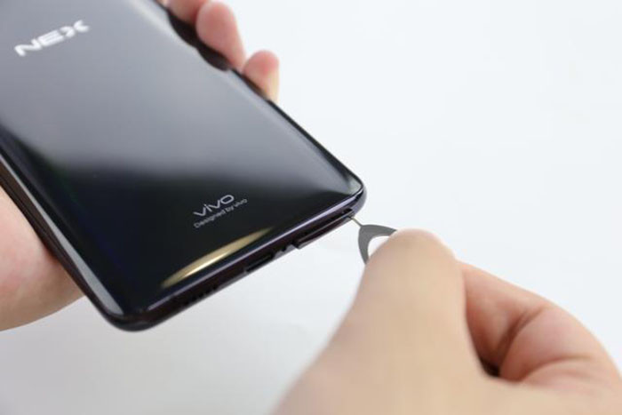 vivo NEX怎么拆机 vivo NEX拆解 内部做工揭秘