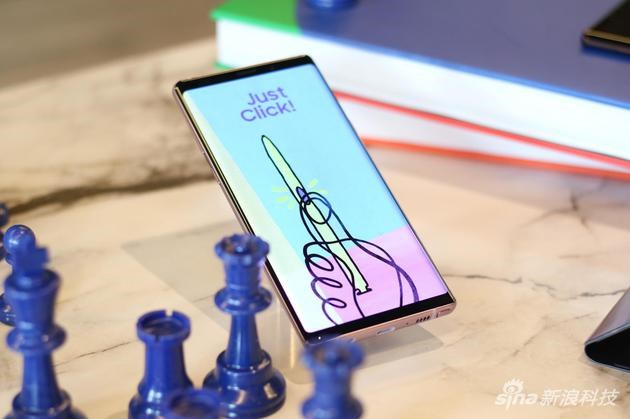 三星Note9上手体验:外观小变,S Pen太亮眼!