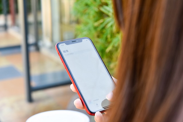 iPhone XR红色好看吗 苹果iPhone XR红色版图赏