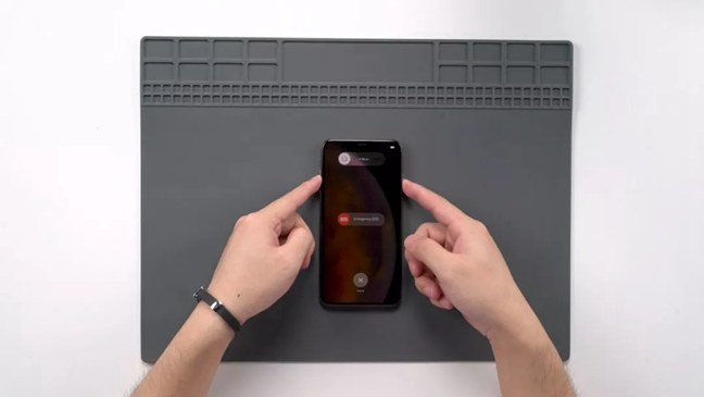 iPhone XS Max怎么拆机 苹果XS MAX拆解图文教程