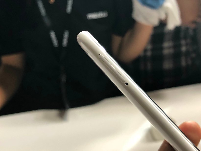 魅族16X白色好看吗 魅族16X汝窑白图赏