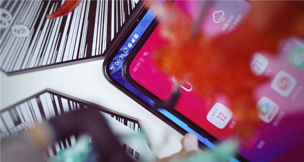 vivo NEX对比OPPO Find X图赏：谁更接近全面屏巅峰？