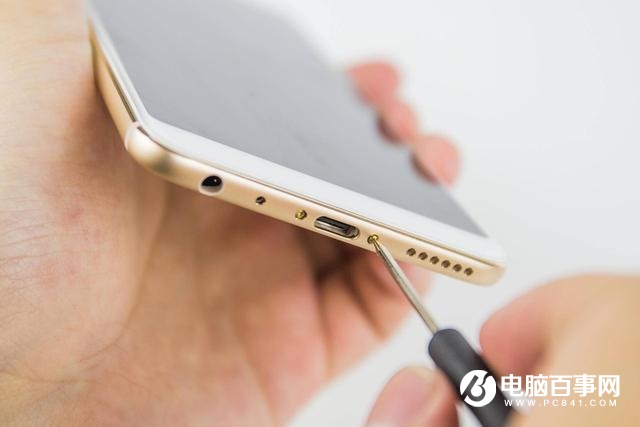 魅蓝E3后盖怎么打开？魅蓝E3后盖可以换吗？