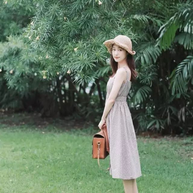 手机拍照技巧：8个让你秒变女神的拍照背景