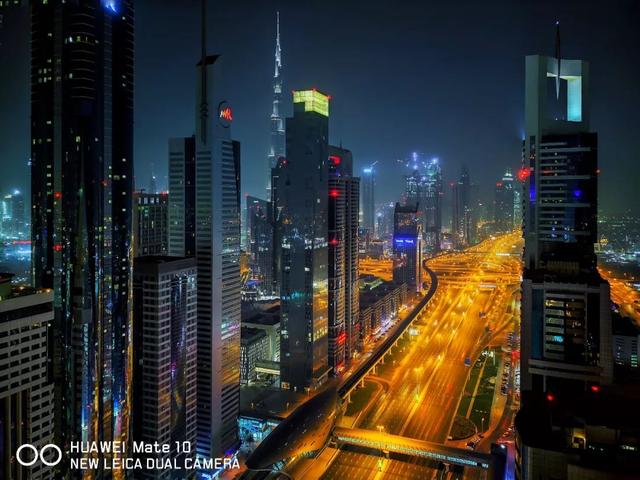华为Mate10 Pro拍照技巧：3种夜景拍摄手法