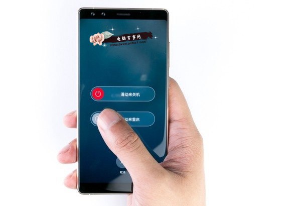 努比亚Z17S后盖可以换吗？努比亚Z17S拆后盖教程