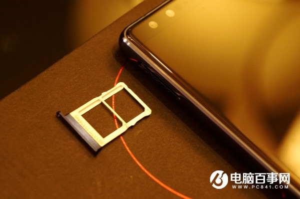 努比亚Z17S怎么装卡/插卡 努比亚Z17S SIM卡安装教程