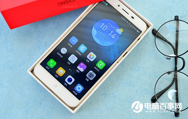 360手机vizza怎么装卡/插卡 360手机vizza SIM卡安装教程