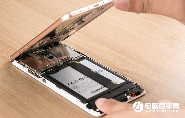魅蓝Note6后盖怎么打开？魅蓝Note6后盖可以换吗？