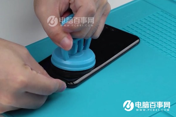 小米6后盖怎么打开 小米6拆后盖教程