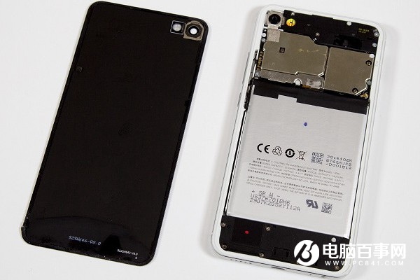 魅蓝X后盖怎么打开 能换吗？魅蓝X拆后盖方法