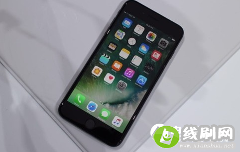 iPhone7亮黑色有没有32G版本 iPhone7亮黑色真机图赏及价格