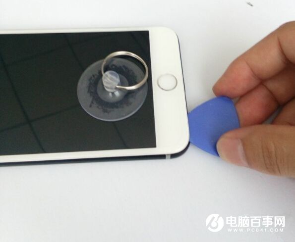 iPhone技巧：给iPhone扬声器口安装个性彩灯