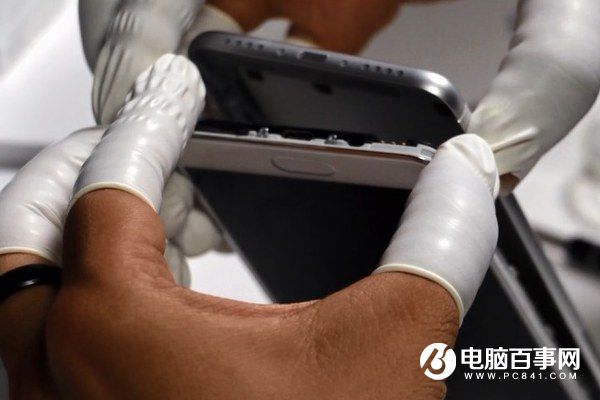 魅蓝3S后盖能打开吗 怎么打开？魅蓝3S后盖拆解方法