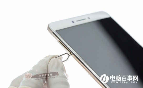 小米Max后盖怎么打开？小米Max拆卸后盖换电池教程